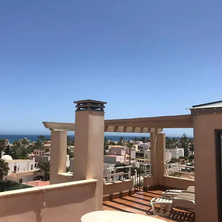 Los Pinos Del Mar - Atico Con Vistas Al Mar Apartment *